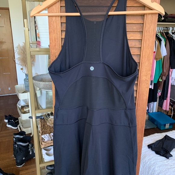 lululemon black tennis dress (skort) size 6 - Picture 3 of 4
